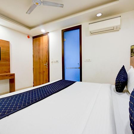 Hotel Grand Qubic Near Delhi Airport Nowe Delhi Zewnętrze zdjęcie