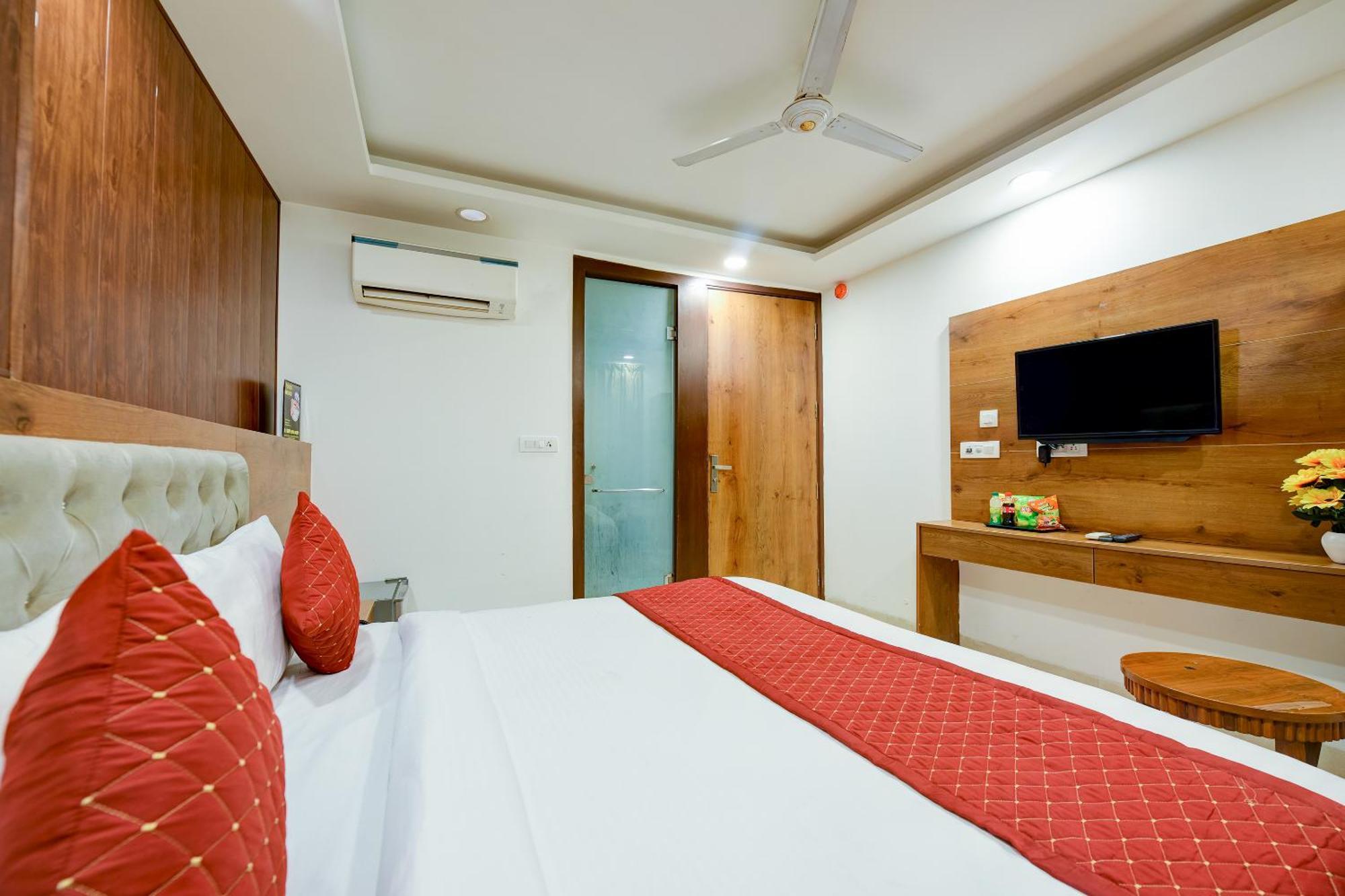 Hotel Grand Qubic Near Delhi Airport Nowe Delhi Zewnętrze zdjęcie