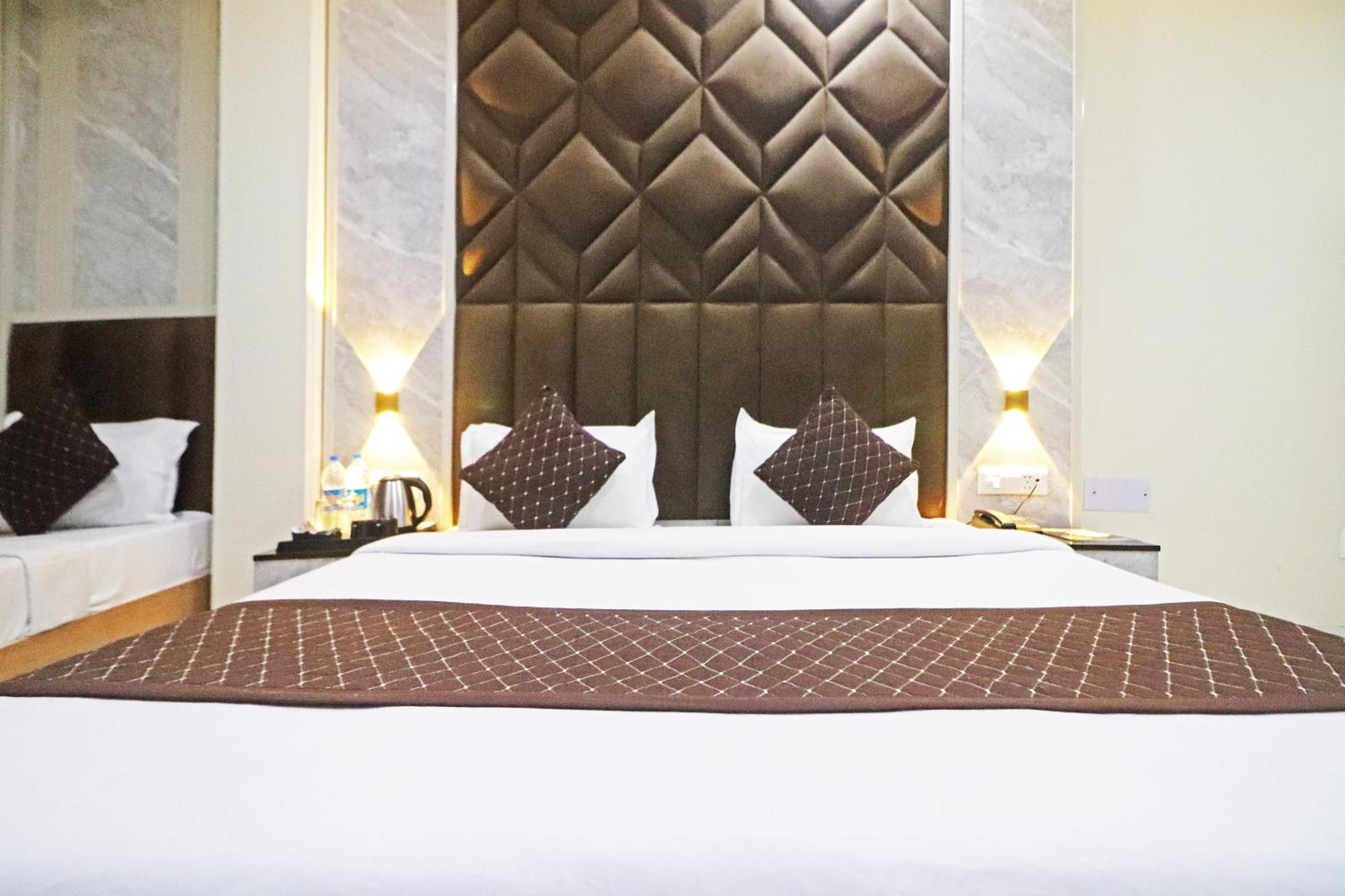 Hotel Grand Qubic Near Delhi Airport Nowe Delhi Zewnętrze zdjęcie