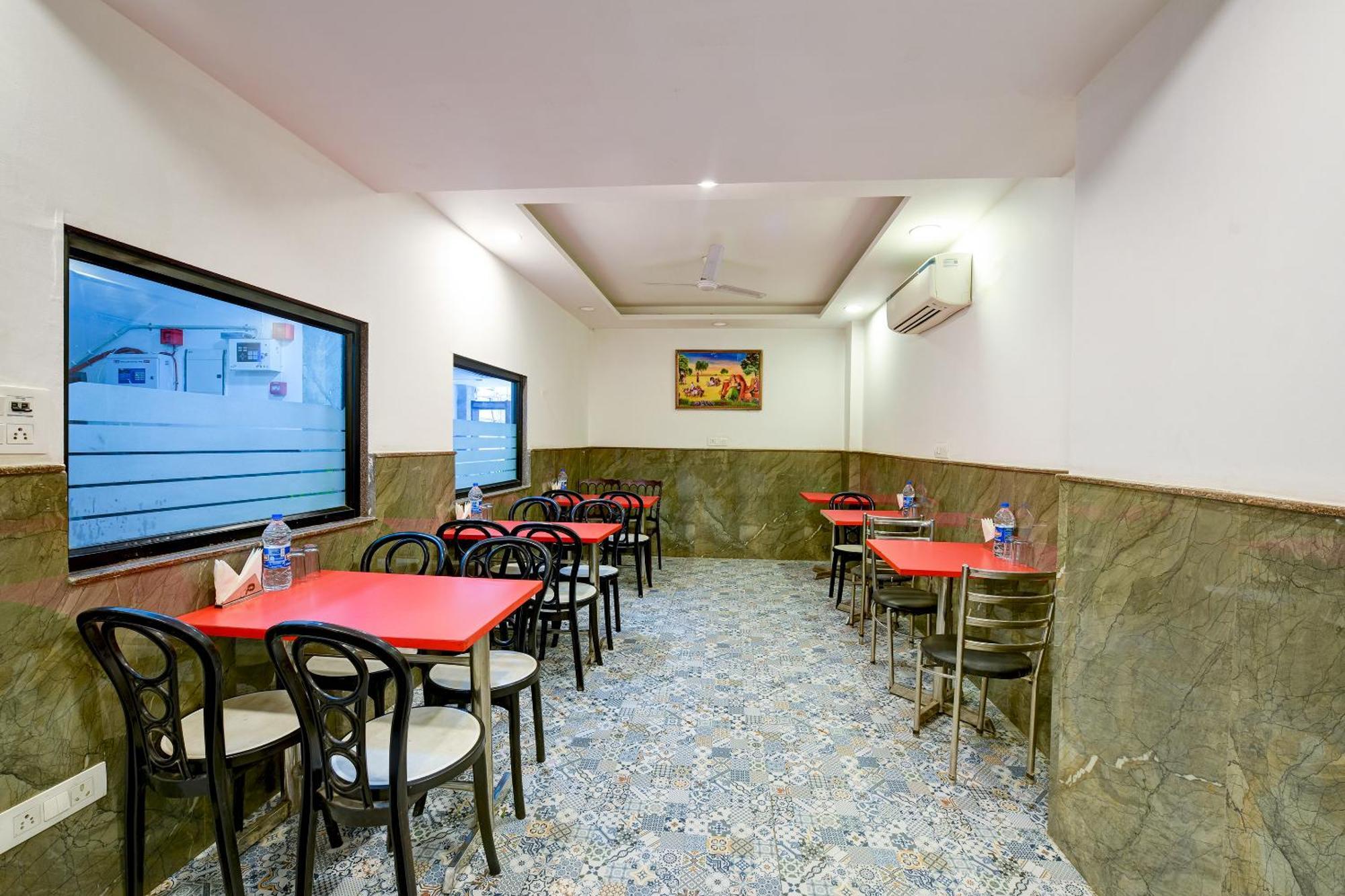 Hotel Grand Qubic Near Delhi Airport Nowe Delhi Zewnętrze zdjęcie